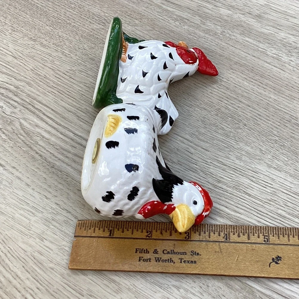 Vintage Ceramic Hen Salt and Pepper Shakers‎ Set Farmhouse Kitchen Decor